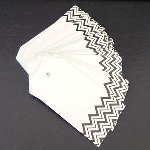 New in Package 20 Pieces Black and White Card Gift Tags